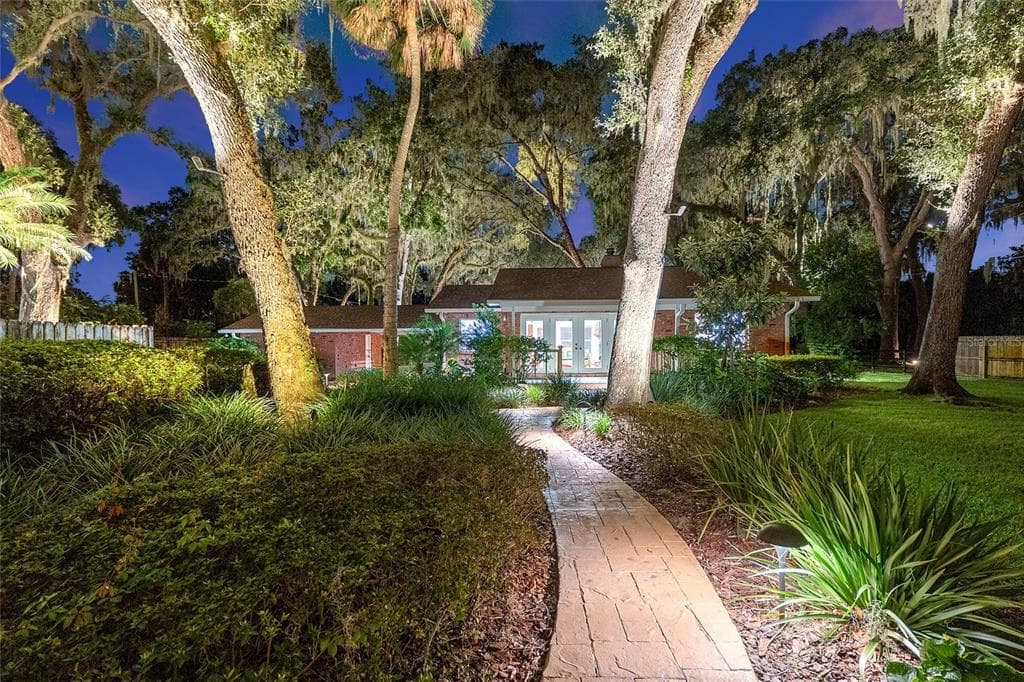 10745 SE SUNSET HARBOR ROAD photo 18