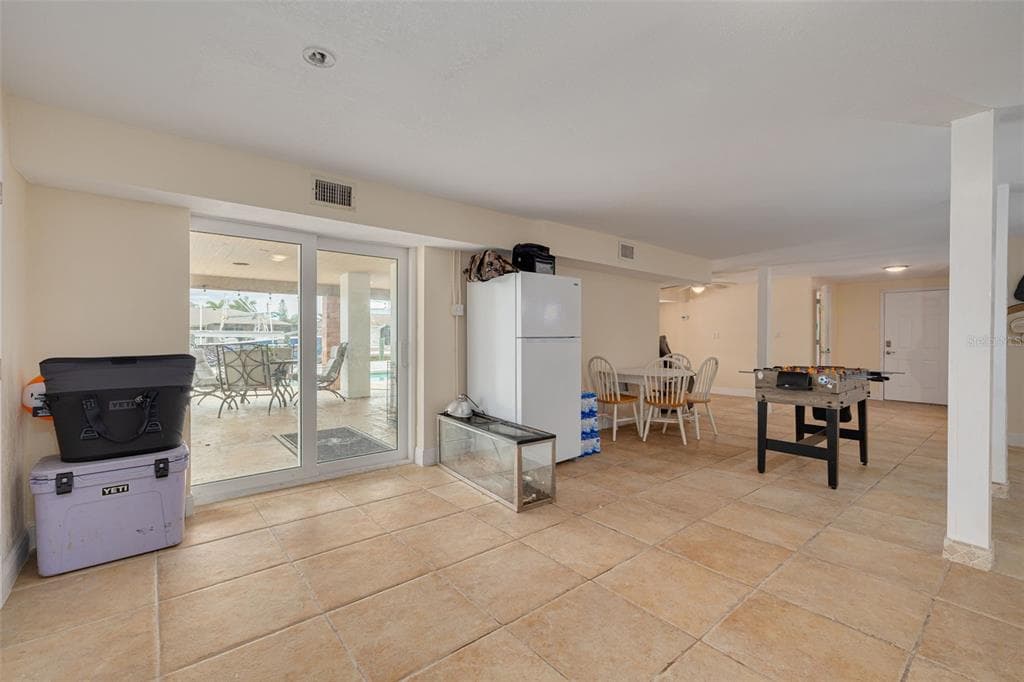 8100 BRIGHTON DRIVE photo 19