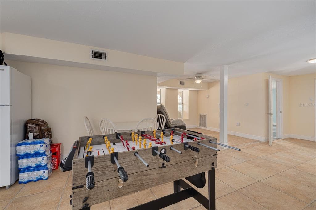 8100 BRIGHTON DRIVE photo 18