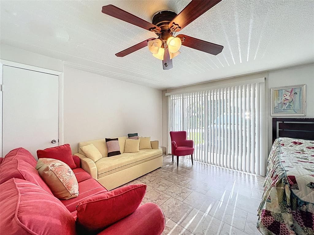 2349 HAMA DRIVE photo 25
