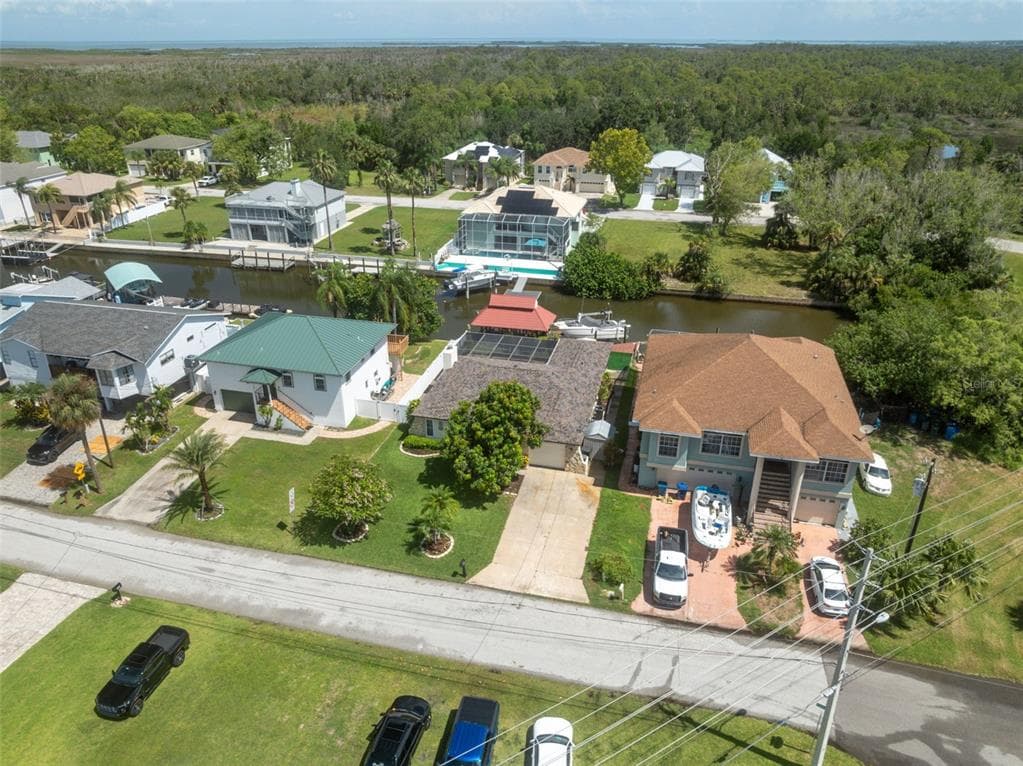 7711 HATTERAS DRIVE photo 4