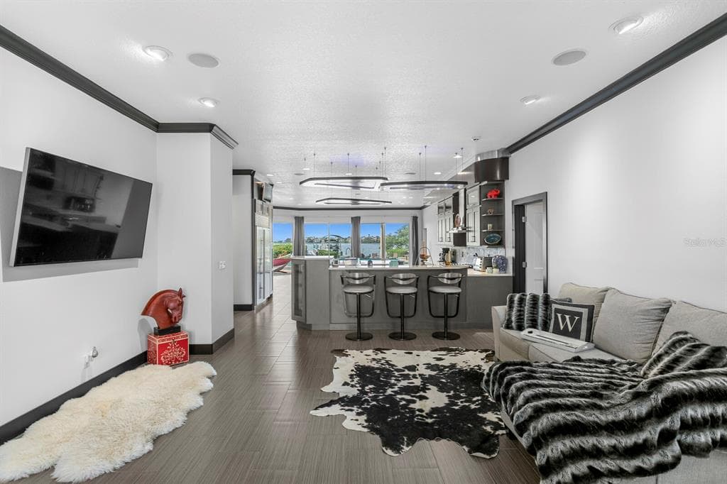 1632 SEA BREEZE DRIVE photo 8