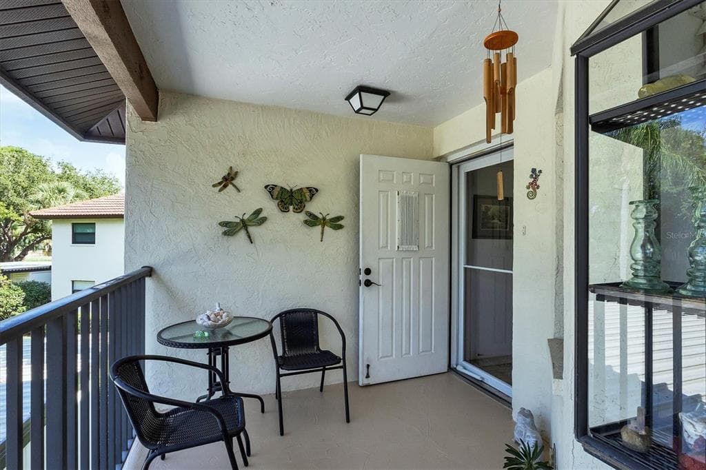 504 PINE HOLLOW CIRCLE 504 photo 5