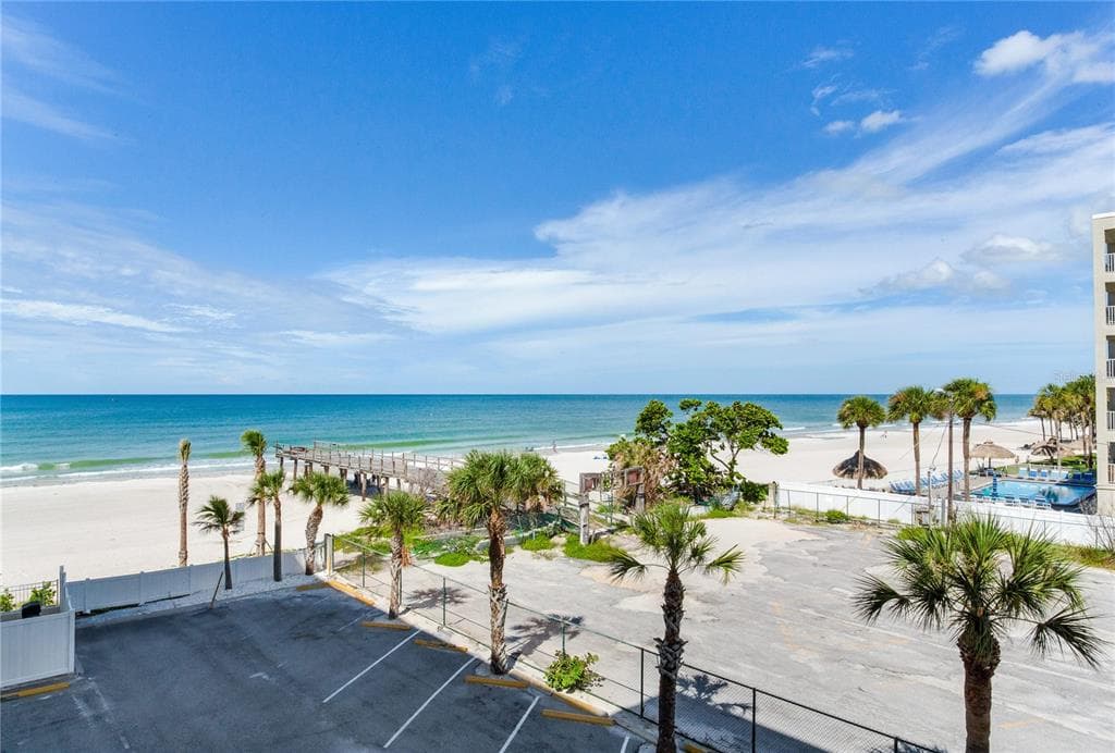 17450 GULF BOULEVARD 206 photo 16