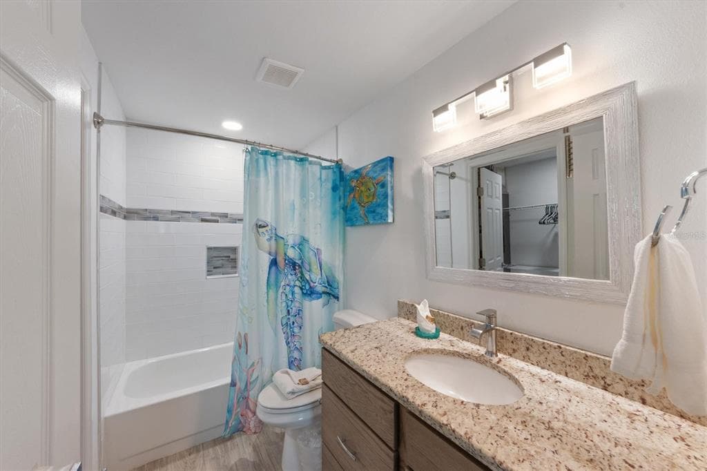 6808 PALM DRIVE B photo 15