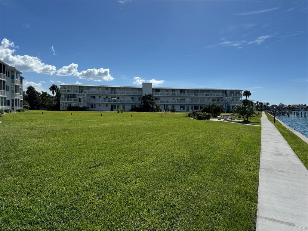 767 JOHN RINGLING BOULEVARD 2 photo 1