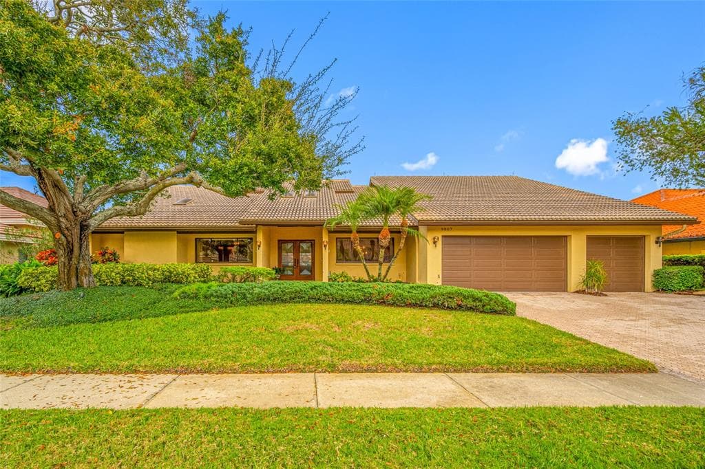 9807 COMPASS POINT WAY photo 1