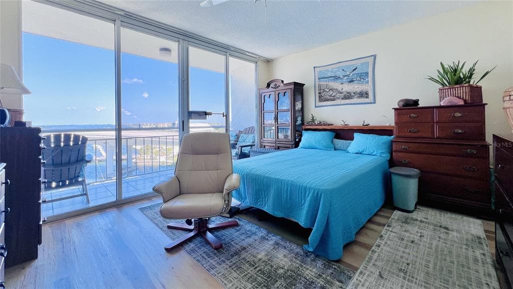 100 PIERCE STREET 1001 photo 21