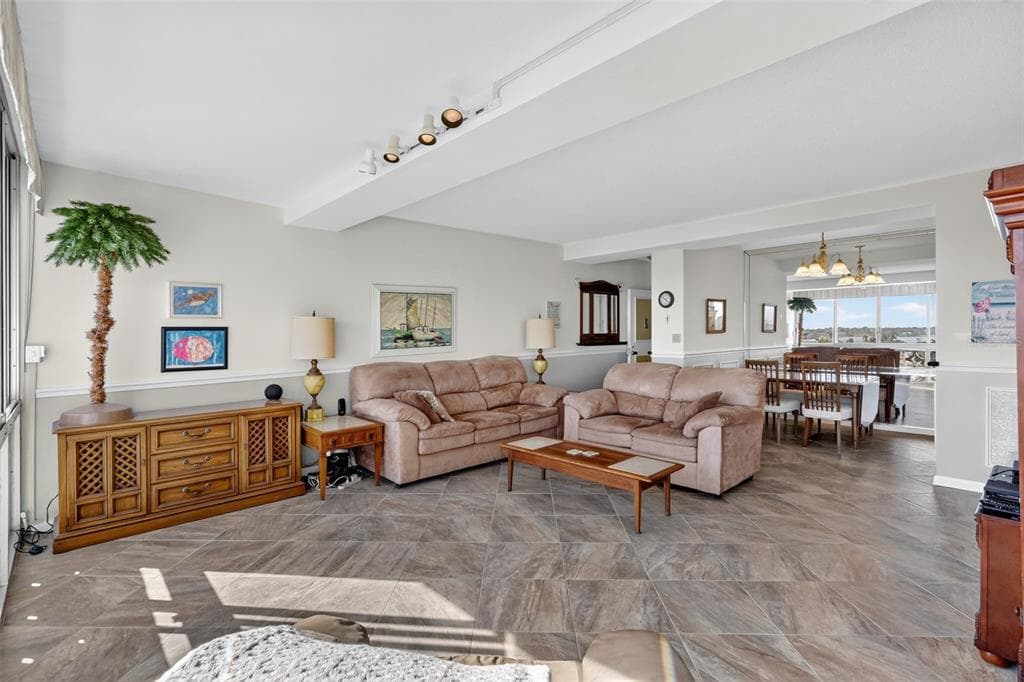 31 ISLAND WAY 408 photo 13