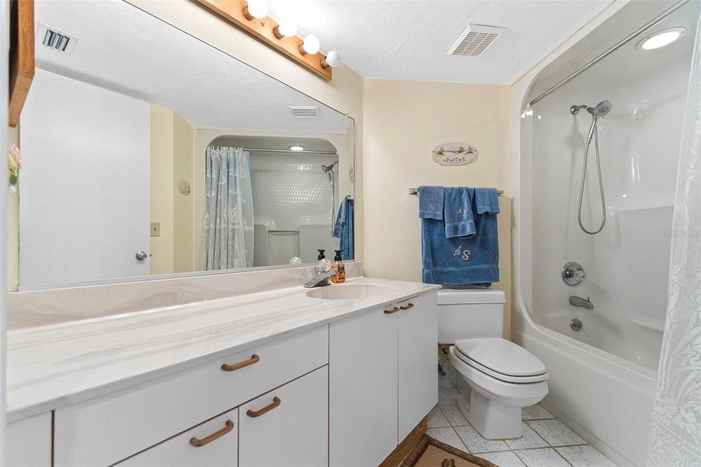 3023 S ATLANTIC AVENUE 6060 photo 16