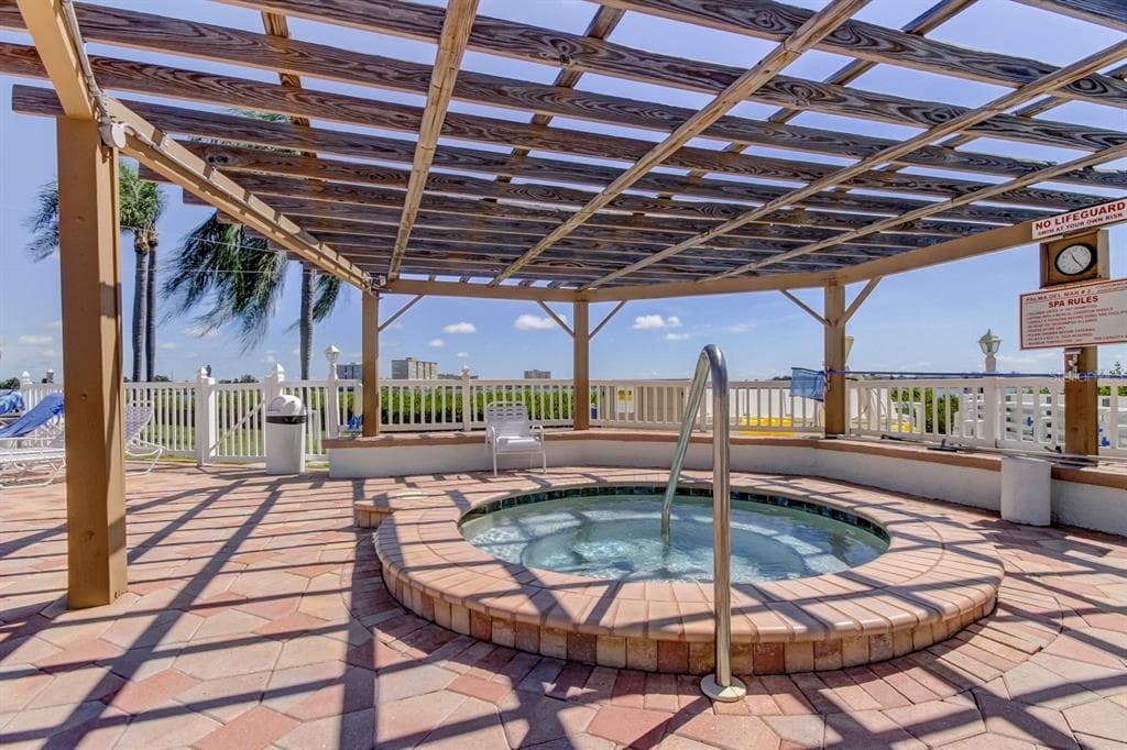 6218 PALMA DEL MAR BOULEVARD S 606 photo 15