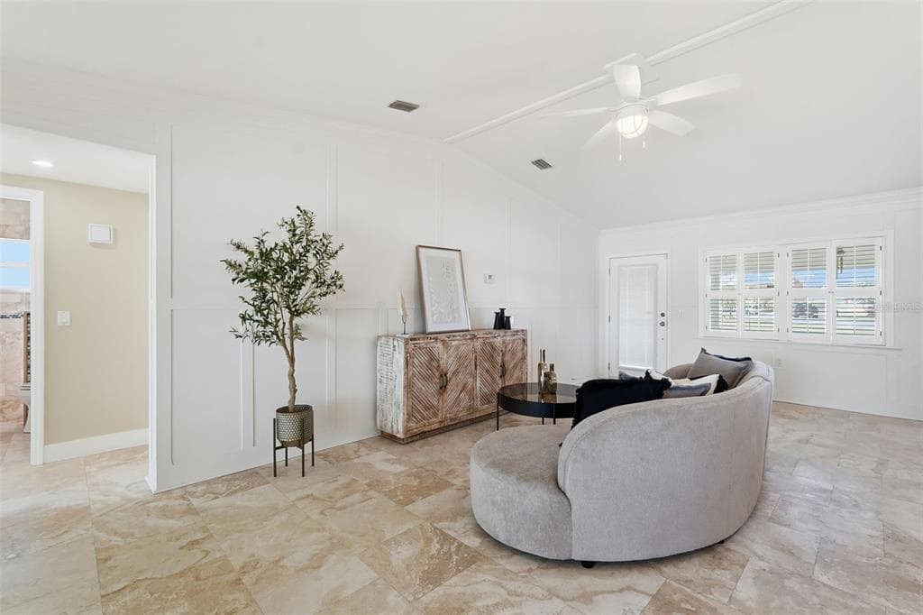 15302 HARBOR DRIVE photo 9