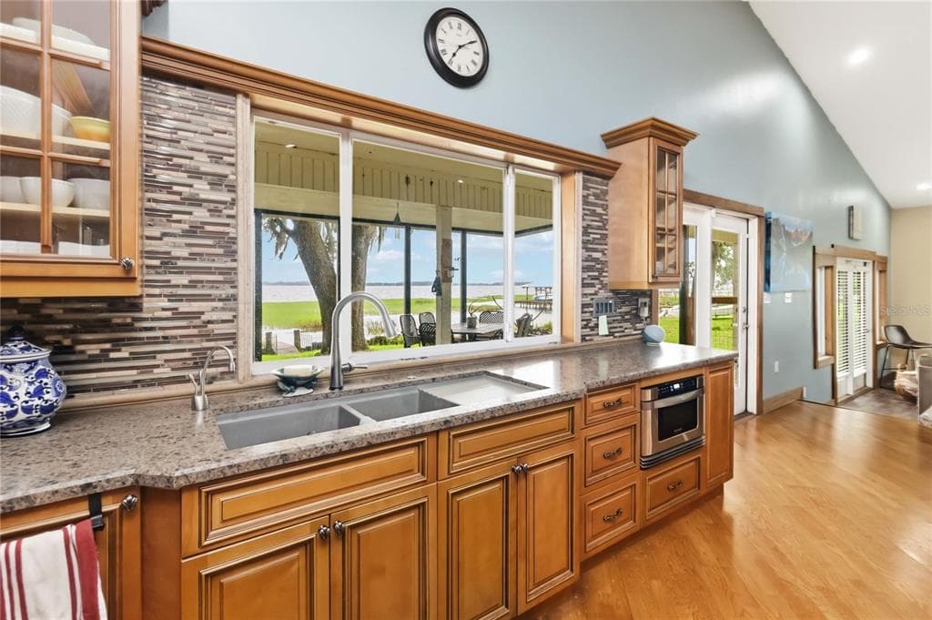 6210 ALLIGATOR LAKE SHORE E photo 13
