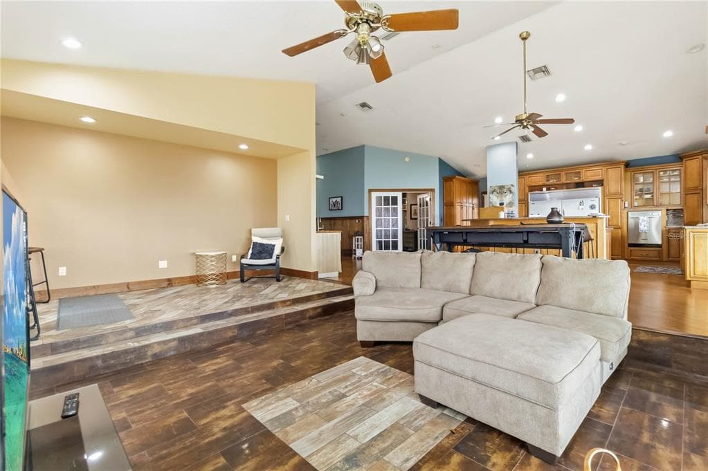 6210 ALLIGATOR LAKE SHORE E photo 22