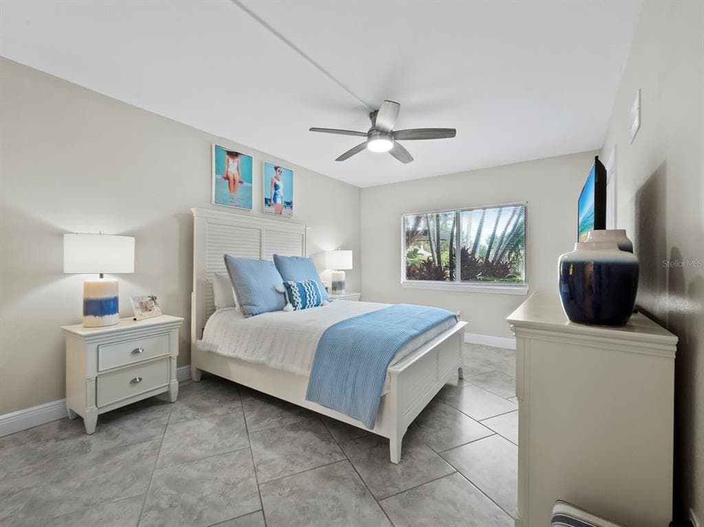 4825 GULF OF MEXICO DRIVE 105 photo 24