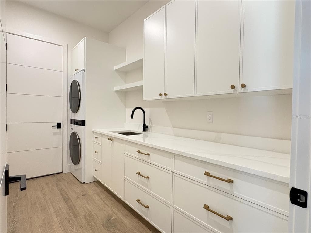 276 ISLAND CIRCLE photo 23