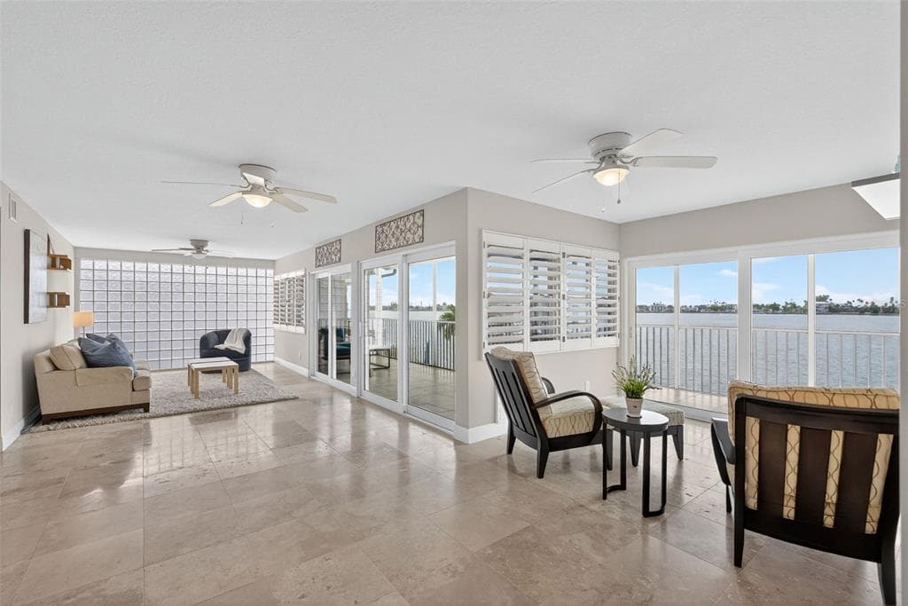 800 MADONNA BOULEVARD 1 photo 4