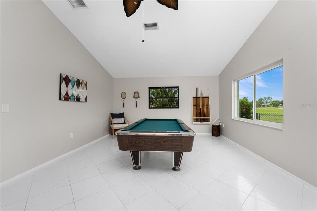 88 OAKLAND HILLS PLACE photo 16