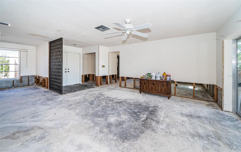 755 CAPRI BOULEVARD photo 11