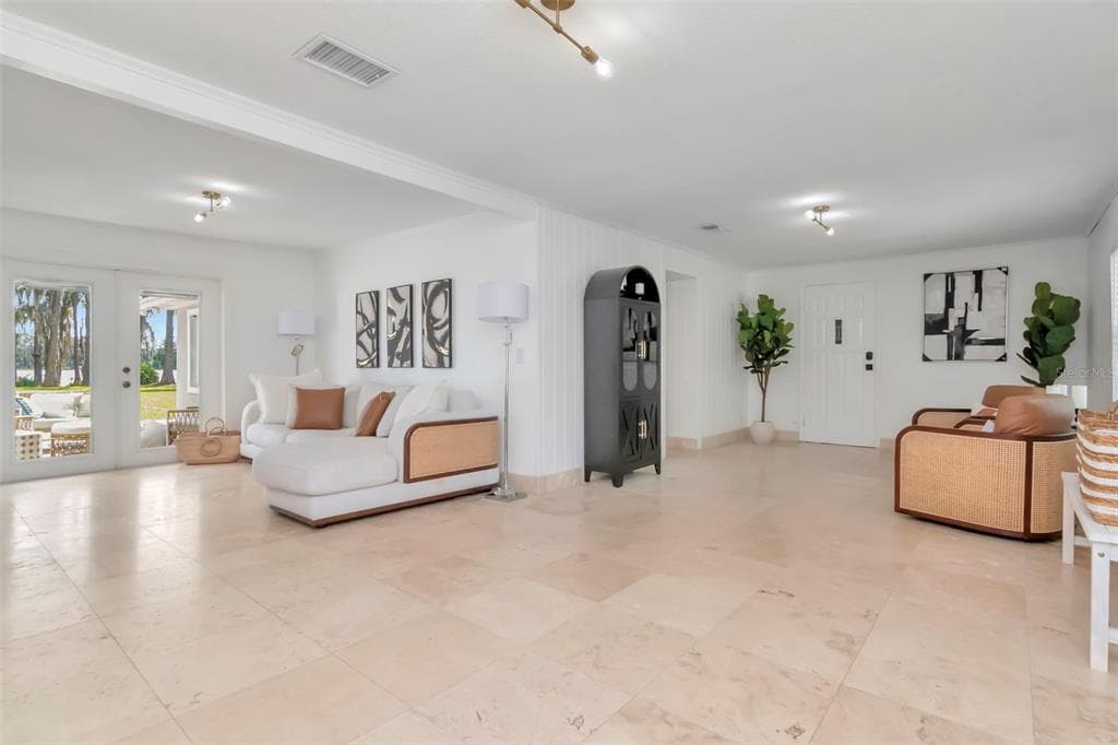 19207 CROOKED LANE photo 20