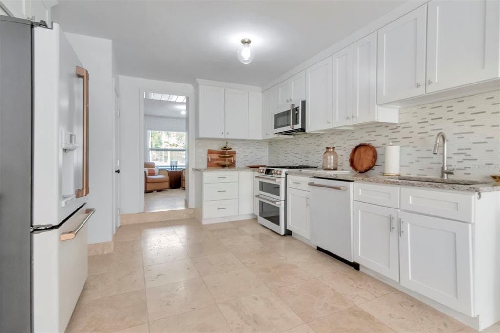 19207 CROOKED LANE photo 24