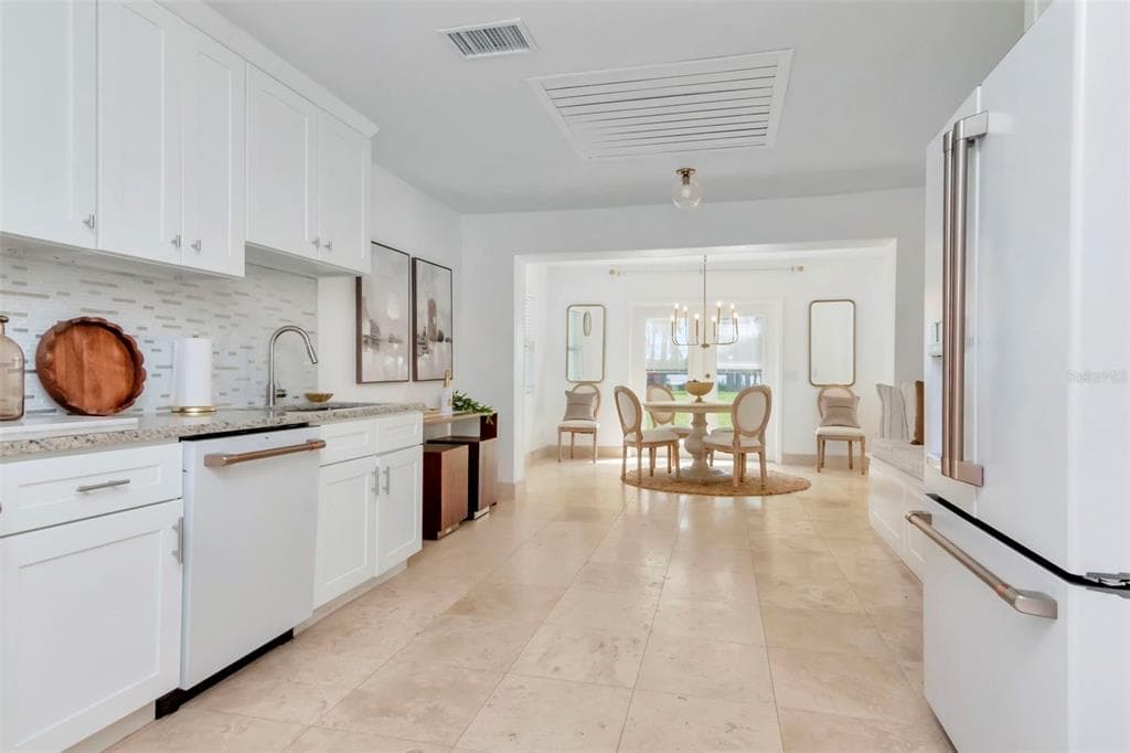 19207 CROOKED LANE photo 21
