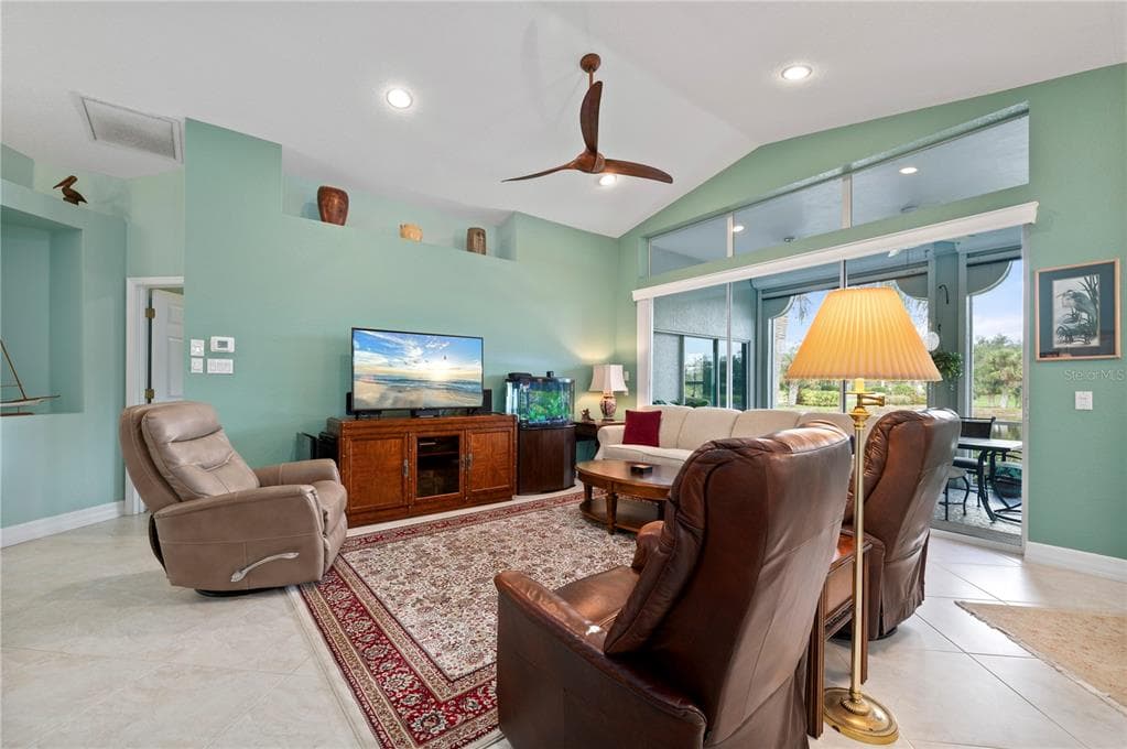 3191 VILLAGE LANE photo 14