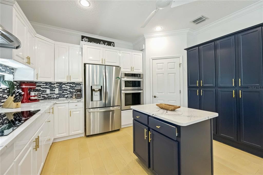 6322 LAGUNA DRIVE 1 photo 8