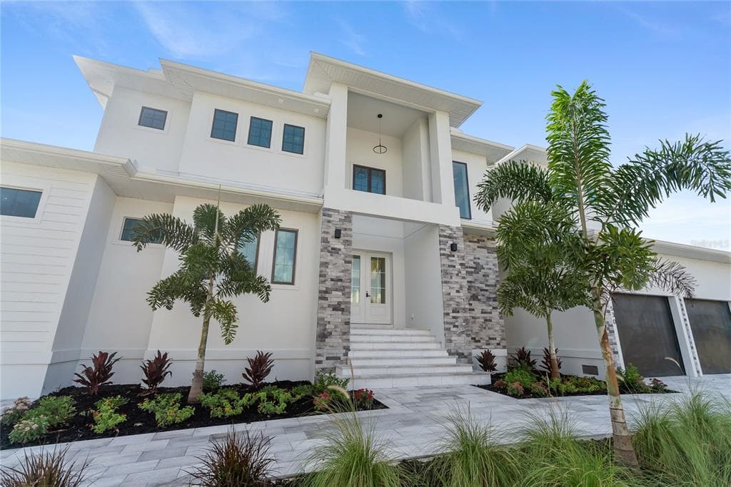 530 DE NARVAEZ DRIVE photo 3