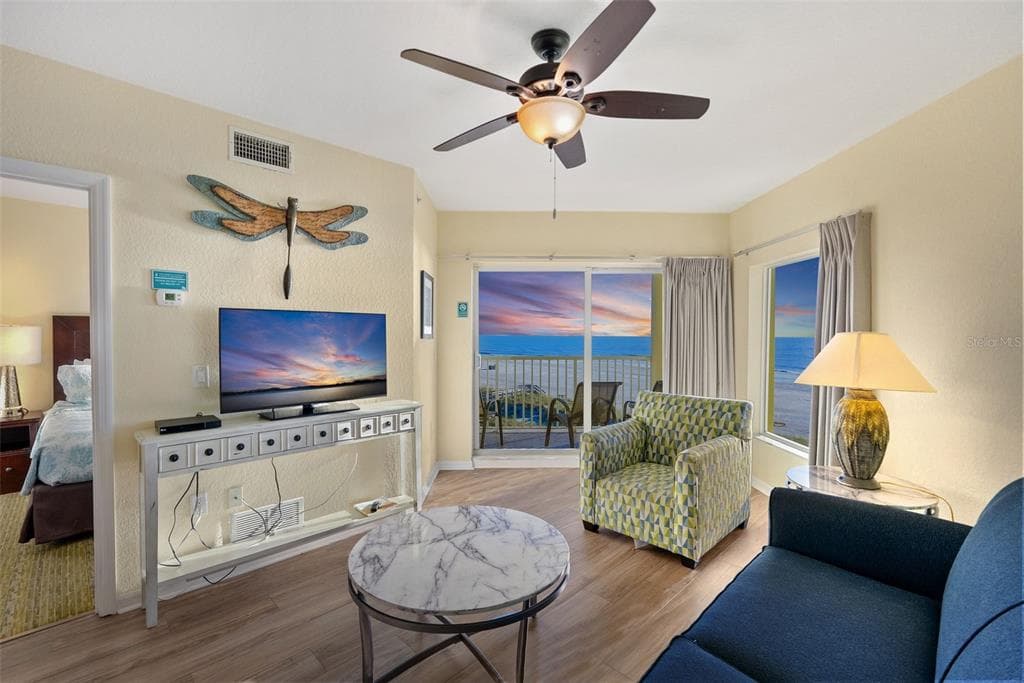 12000 GULF BOULEVARD 501-W photo 11