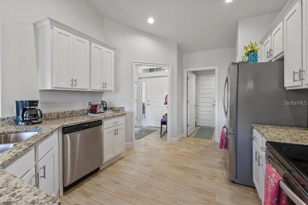 15251 APPLETON BOULEVARD photo 13