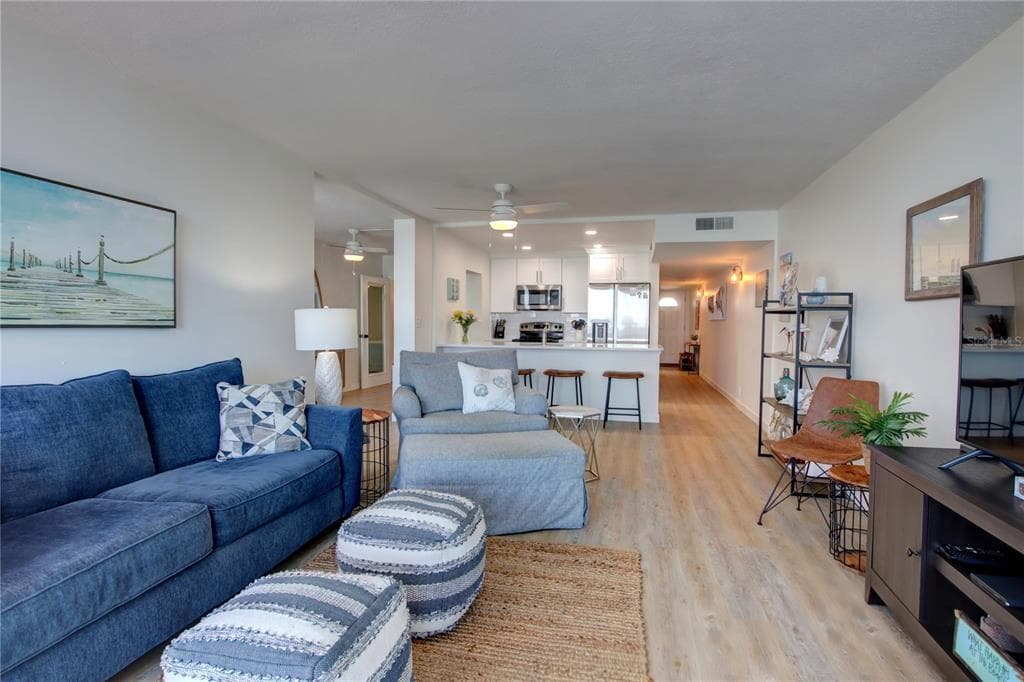 5203 S ATLANTIC AVENUE 815B photo 5