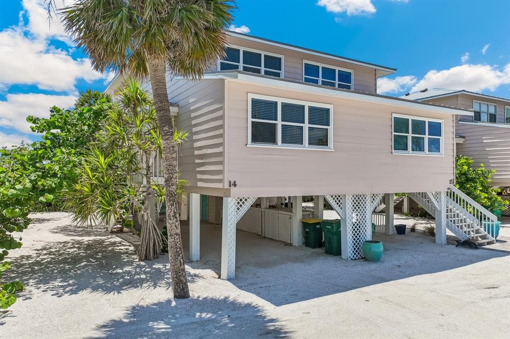 290 GULF BOULEVARD 14 photo 1