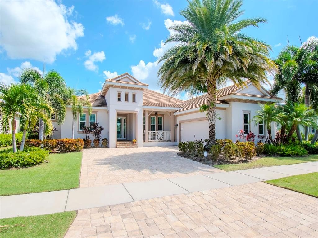 717 MANNS HARBOR DRIVE photo 1