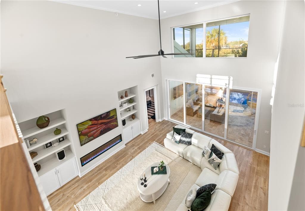 2559 PALM AVENUE photo 12