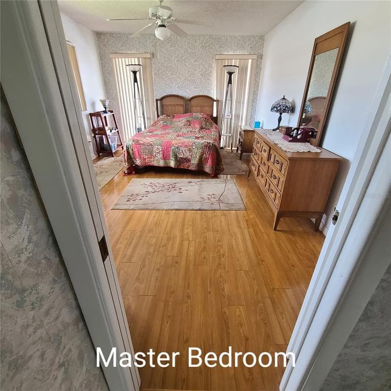 220 BUTTONWOOD CIRCLE 220 photo 20