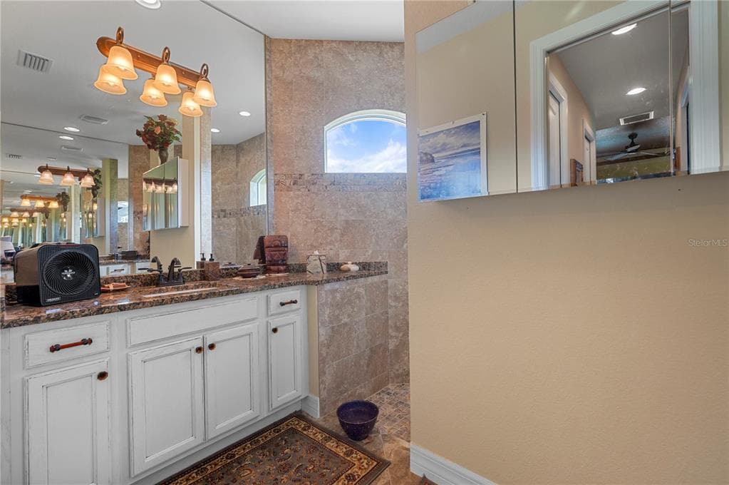 38881 WASHINGTON LOOP ROAD photo 25