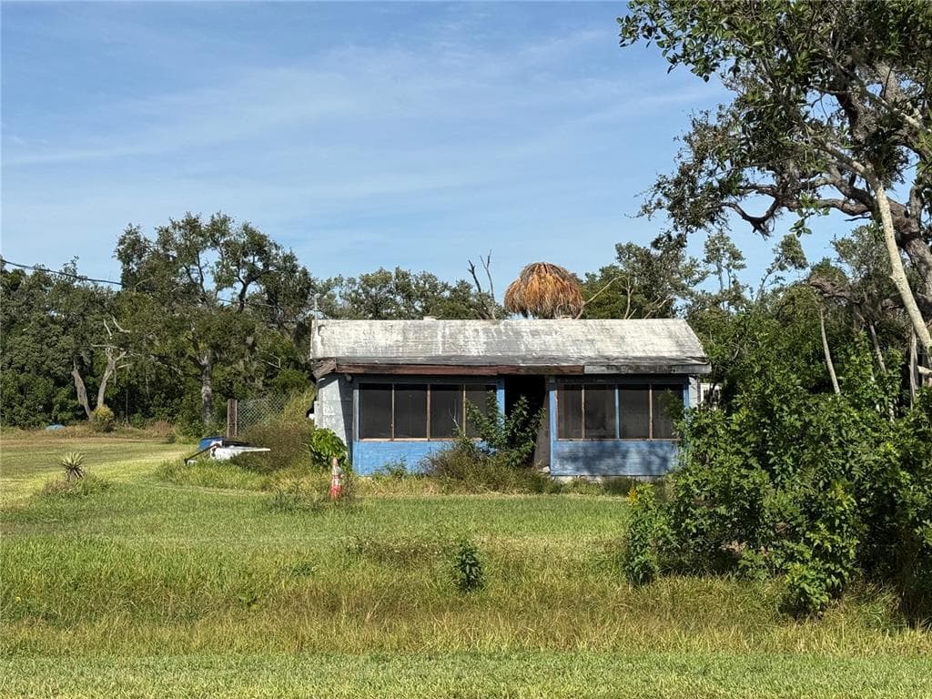 916 PINEY POINT ROAD photo 8
