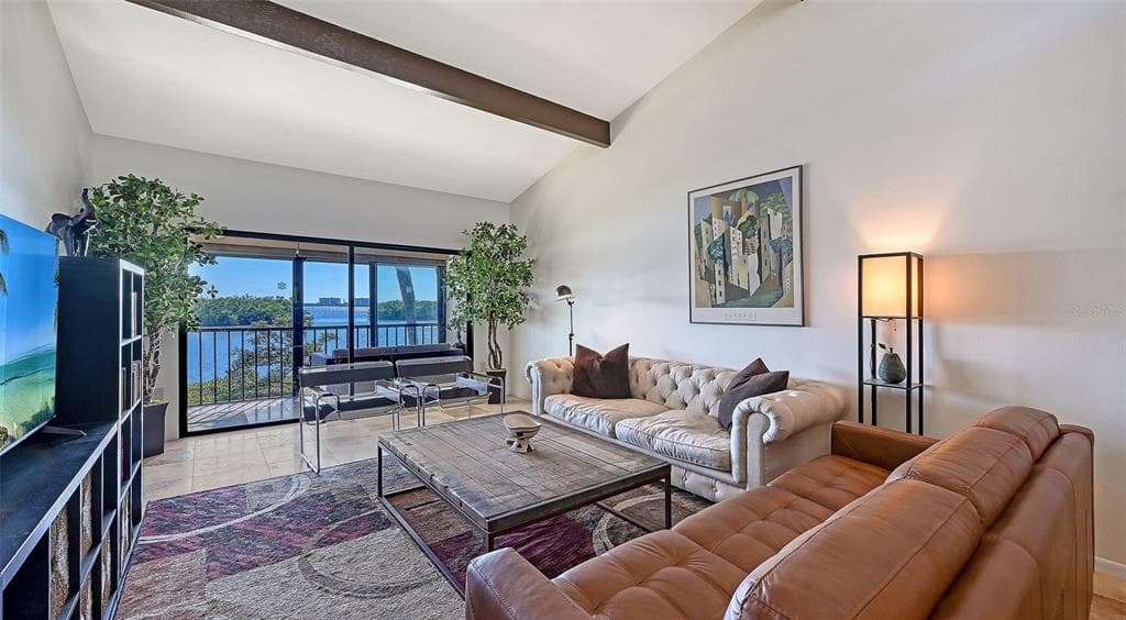 1518 PELICAN POINT DRIVE 257 photo 3