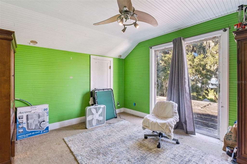 3828 WALKER ROAD photo 19