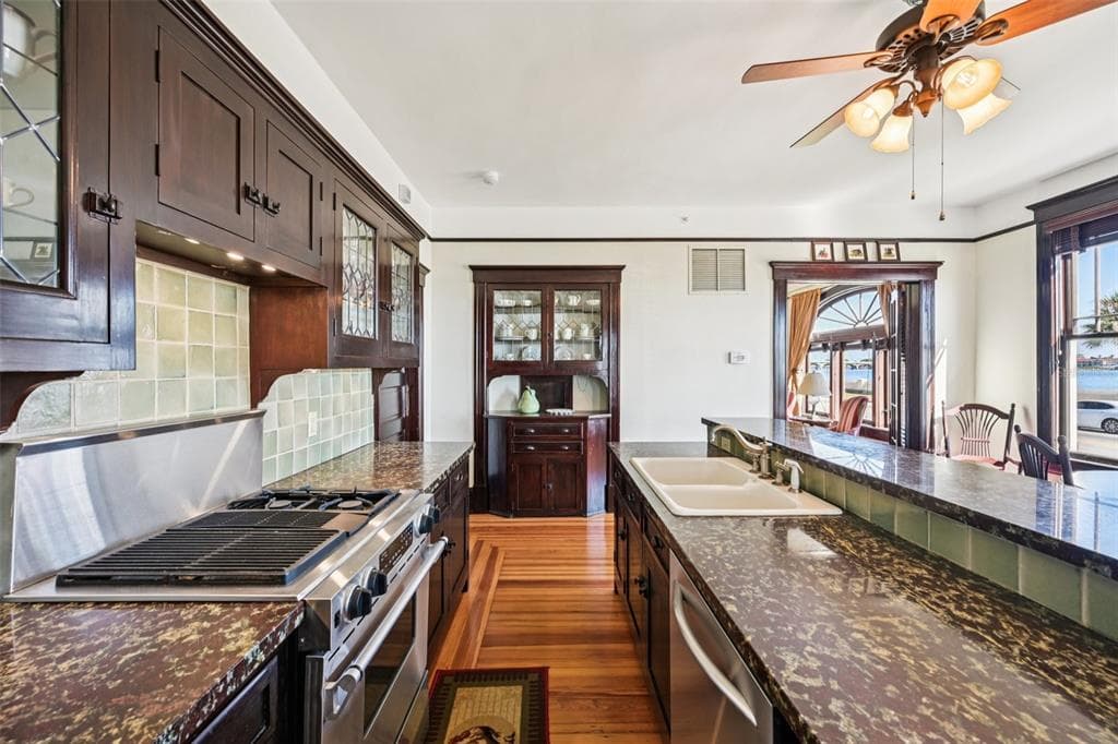 178 AVENIDA MENENDEZ photo 23