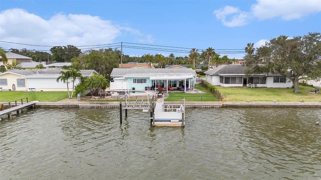 5694 OAKHURST DRIVE photo 24