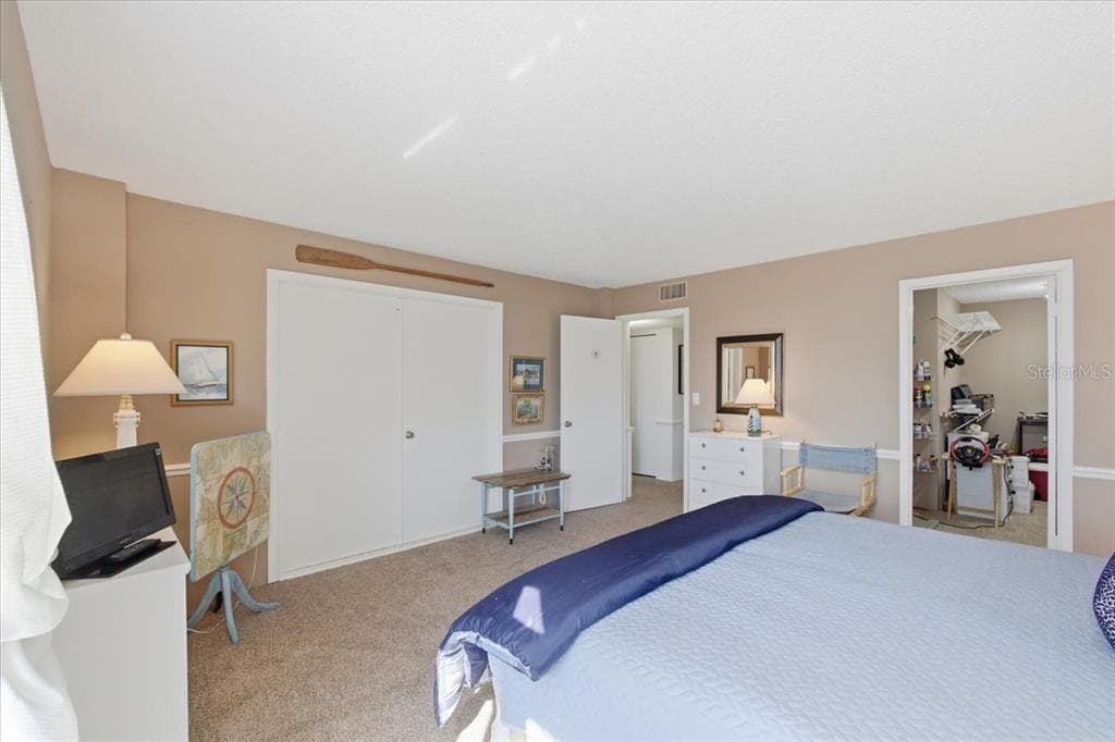 395 S ATLANTIC AVENUE 501 photo 22