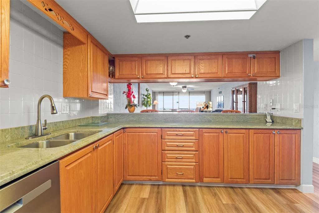 3757 S ATLANTIC AVENUE 102 photo 15