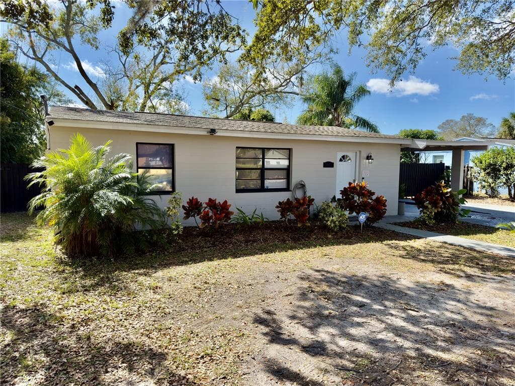 3810 JOHNSON STREET photo 2
