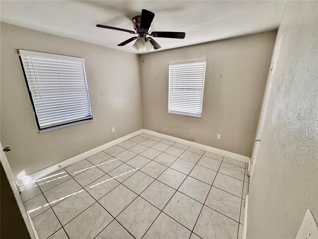 3810 JOHNSON STREET photo 11
