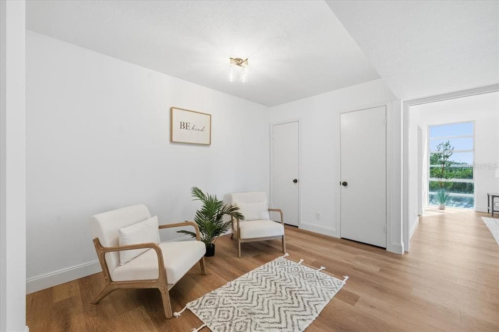 7400 SUN ISLAND DRIVE S 202 photo 22