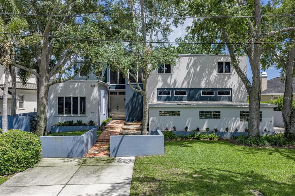 838 MONTEREY BOULEVARD NE photo 2