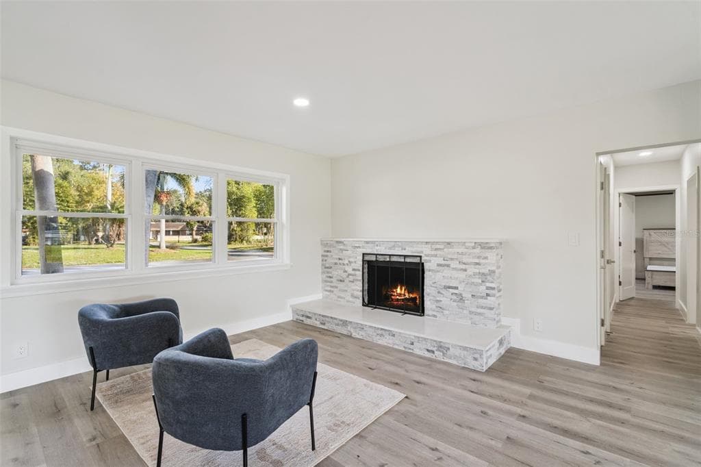 5526 PARKDALE DRIVE photo 18