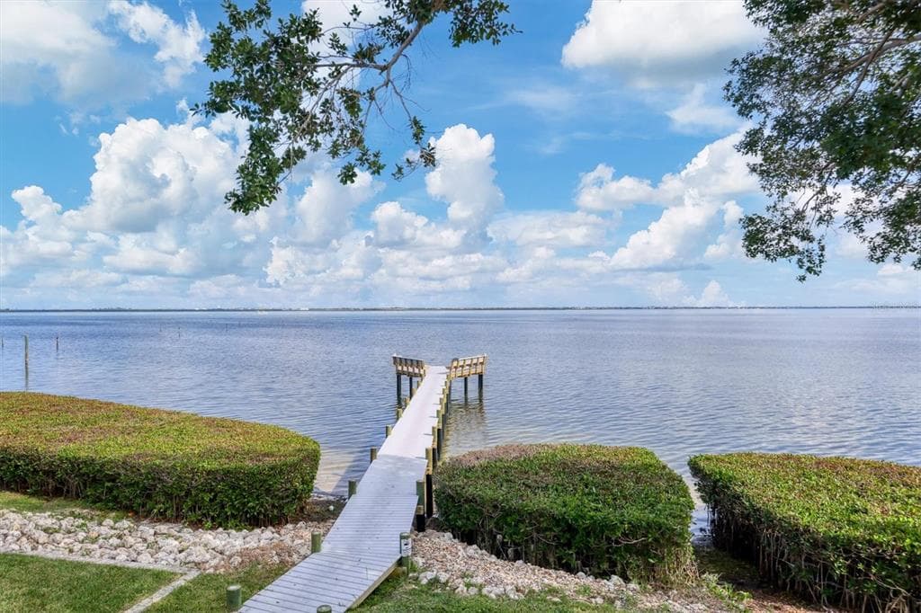 5270 GULF OF MEXICO DRIVE 508 photo 17